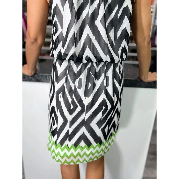 London Times Black White Chiffon Open Shoulder Dress - Picture 8 of 11